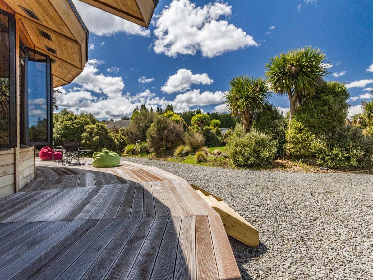 The Snowglobe - Ohakune Modern Yurt Style Chalet Eksteriør bilde