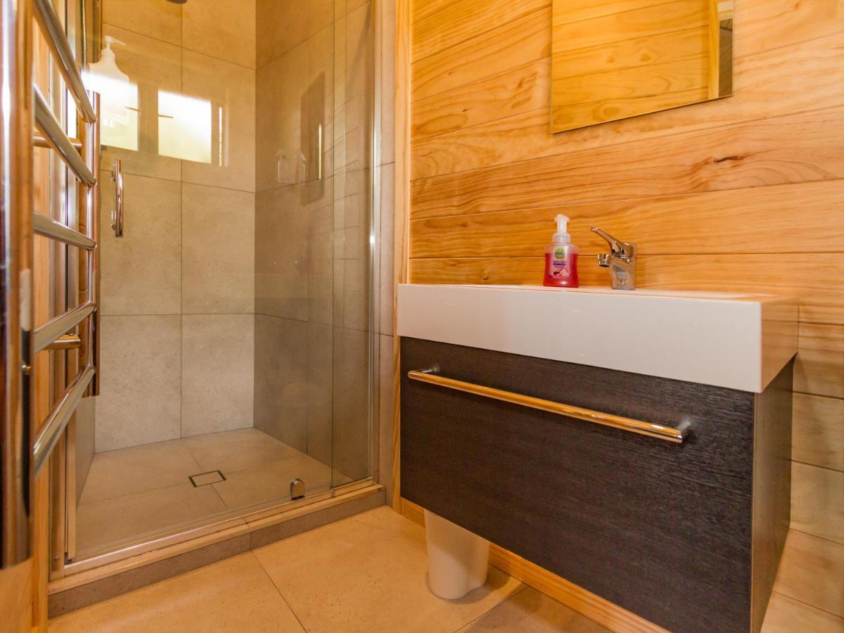 The Snowglobe - Ohakune Modern Yurt Style Chalet Eksteriør bilde