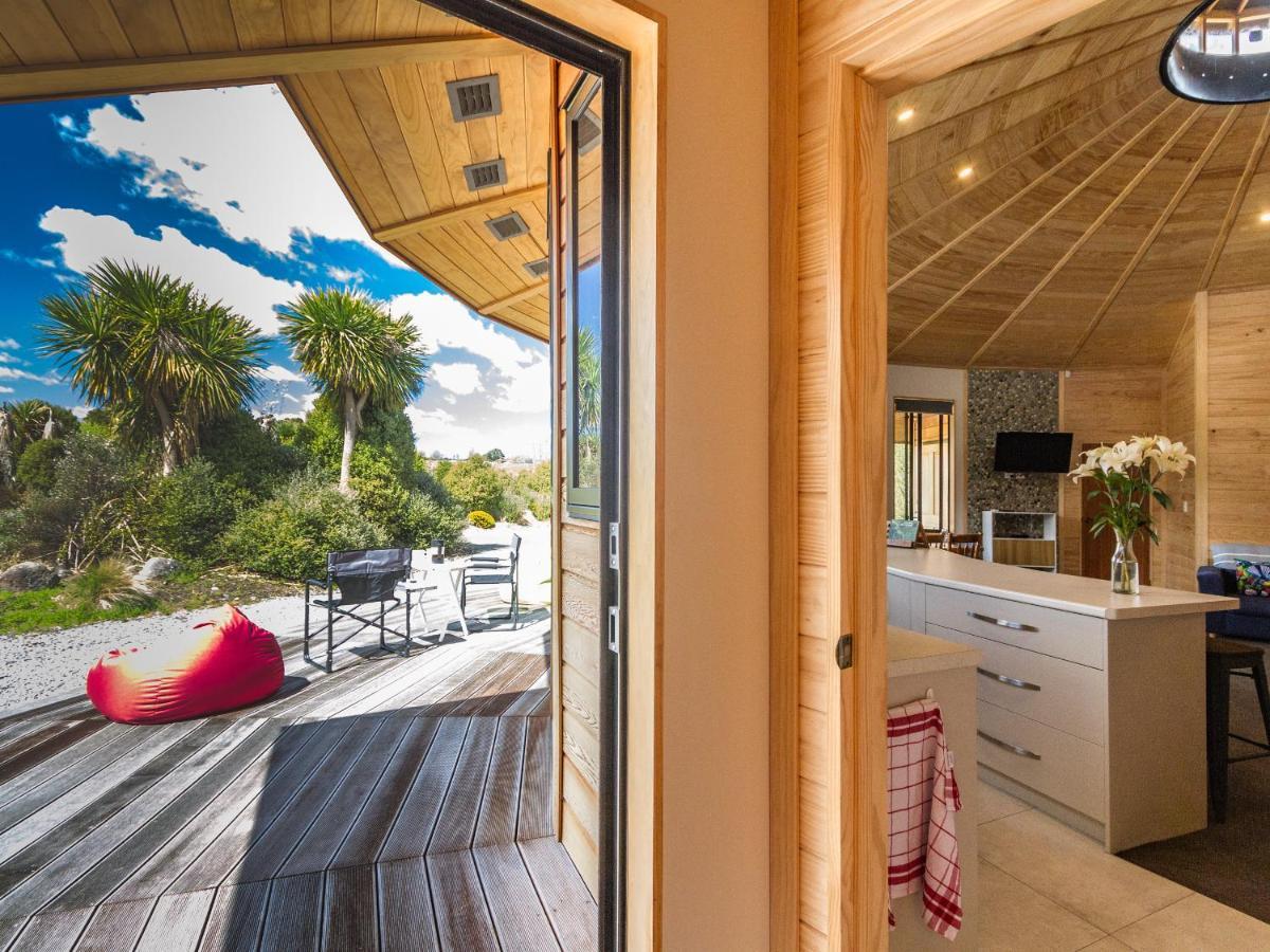 The Snowglobe - Ohakune Modern Yurt Style Chalet Eksteriør bilde