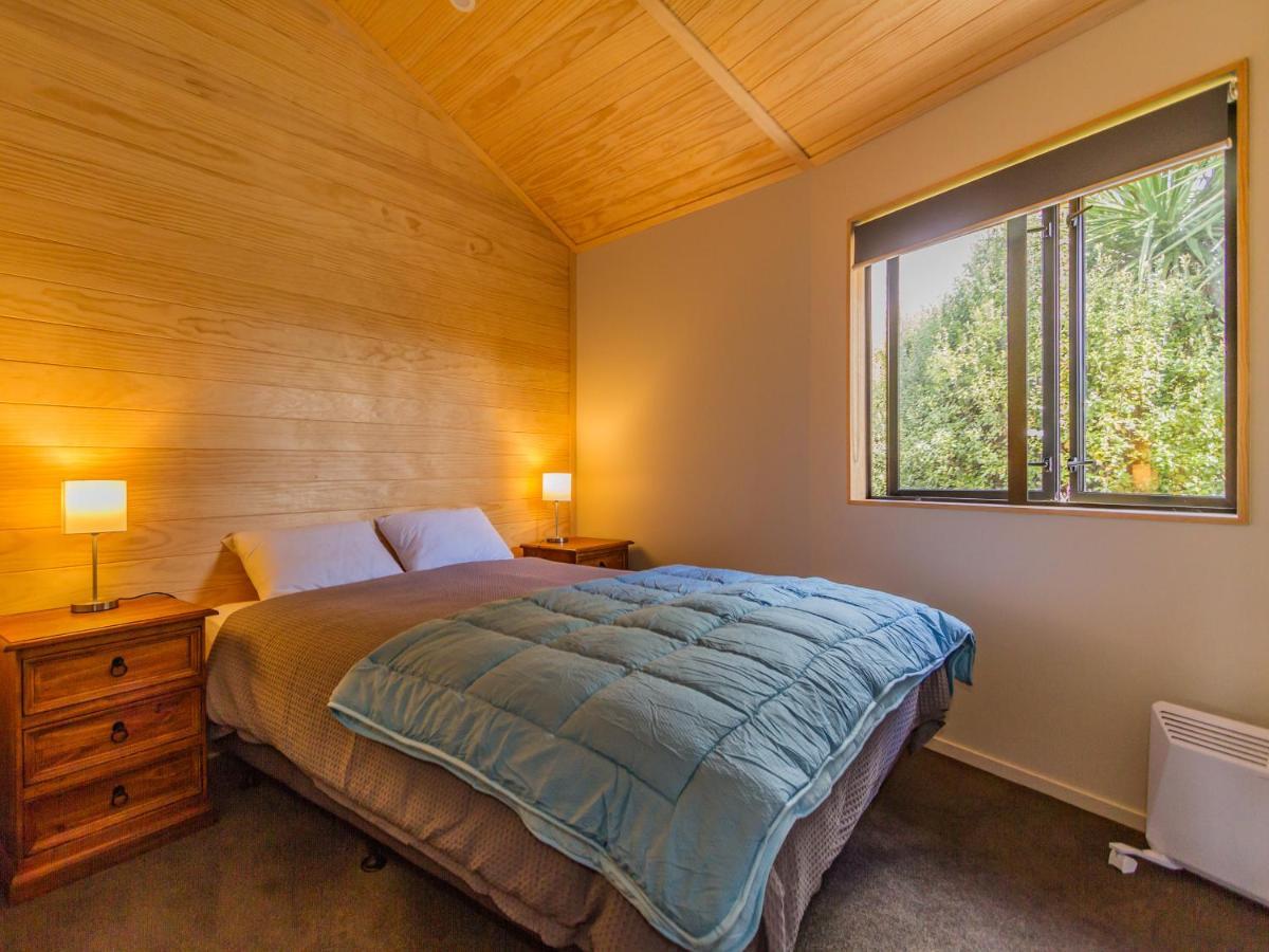 The Snowglobe - Ohakune Modern Yurt Style Chalet Eksteriør bilde